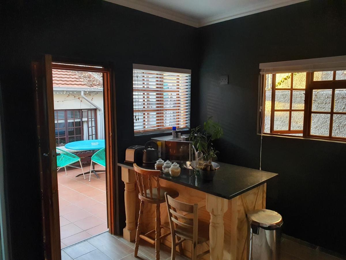 Melvilla Studio Johannesburg Exterior foto